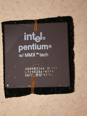 Intel Pentium mmx processor socket a80503166 l7145386 st 239 - Image 1 of 3