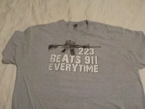 Shirt: 223 Beats 911 Every Time. 2X Neu ohne Etikett - Bild 1 von 2