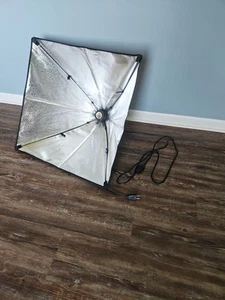 Neewer 24 inches Square Softbox - Picture 1 of 13