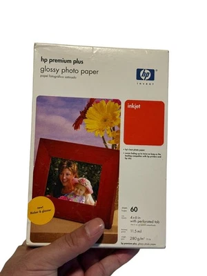 HP Premium Plus 4x6 Inkjet Glossy Photo Paper 60 Sheets - Image 1 of 3