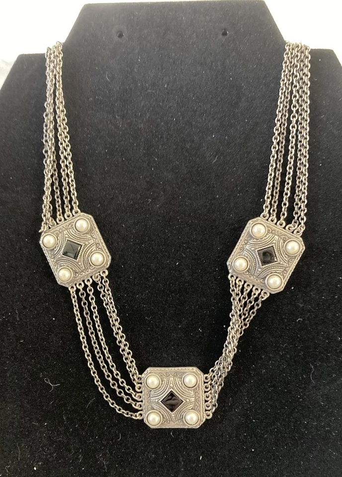 Collar de eslabones multicadena y esmalte negro 1928 con medallones de perlas 8" nuevo con etiquetas Foto 1 de 4