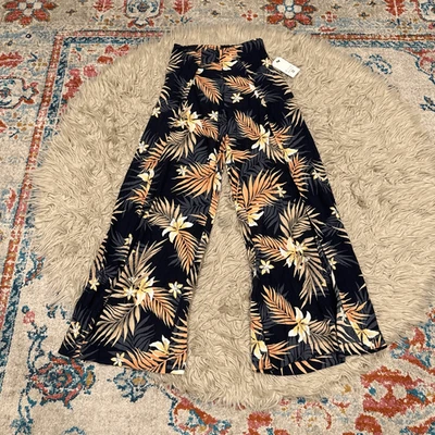 Billabong NWT beach pull on pants size large - Image 1 of 4