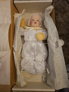 Franklin Mint: The Victorian Christening Doll With Box Silver Plated Rattle - Picture 1 of 6
