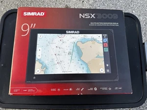 Simrad NSX 3009 9" Combo Chartplotter Fishfinder - Display Only 000-15363-001 - Picture 1 of 3