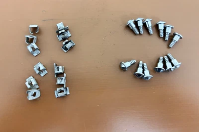 SET OF HARDWARE to mount OEM FORD RANGER, BRONCO, HUB CAPS 24) pieces - Image 1 of 4