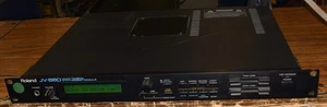 Roland JV-880 Multi Timbral Synthesizer Module - Picture 1 of 4