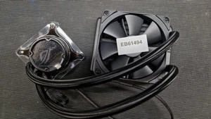 Refroidisseur CPU liquide Asus ROG Strix édition noire occasion fonctionne - Photo 1/8