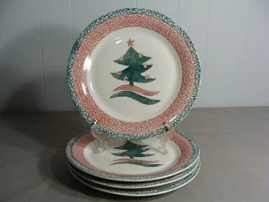 4 Gibson 10" Dinner Plates In The Christmas Star Pattern - Picture 1 of 4