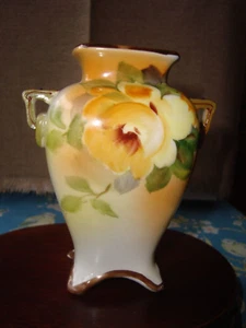 Vintage ~1949 Blue Maruki Mark ~ Noritake Roses Vase ~ 11.5cm ~ Hand Painted - Picture 1 of 9