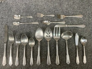 Rogers * NORCREST - BRENTWOOD Satin Stainless Flatware CHOICE - CHOOSE (45) - Picture 1 of 3