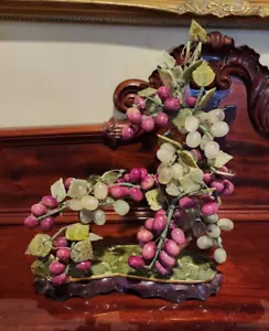 Chinese Sculpture Of Marble Alabaster, Grapes, Jade, Stone, Home Decor - Picture 1 of 3