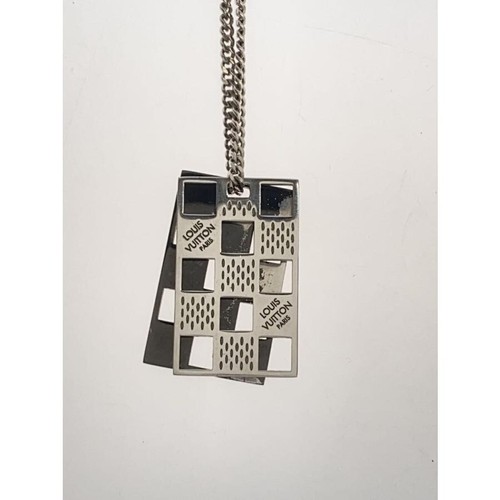LOUIS VUITTON（LV） Collana LOUIS VUITTON M64191 placca collier damier placcata argento traforato