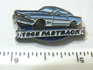 Ford Mustang Fastback Pin Vintage - Picture 1 of 2
