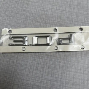 Genuine OE BMW E70 SUV Front Door 3,0d Emblem Badge Logo Sign 51147163893 - Picture 1 of 4