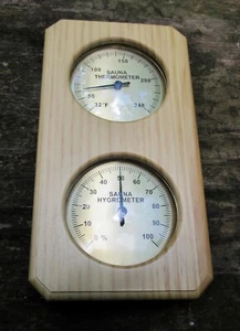 Wooden SAUNA Thermometer Hygrometer BATH SPA Steam Room 10" Wall Plaque RARE VG+ - Picture 1 of 4