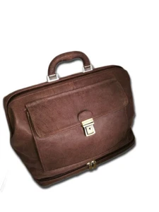 BORSA DA MEDICO VERO ARTIGIANATO ITALIANO, MOD: DOCT-NEW MARRONE MARTELLATO - Picture 1 of 4