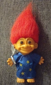 Vintage Russ Troll Doll – 4.5” Red Hair, Brown Eyes, Wizard Outfit Stars & Wand - Picture 1 of 3