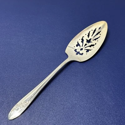 Oneida Community Tudor Plate Silverplate QUEEN BESS II Pattern 1946 Pie Server - Image 1 of 4