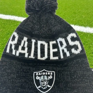 '47 NFL Oakland Raiders Knit Hat Black Gray Pom Pom Logo Officially Licensed - Picture 1 of 3