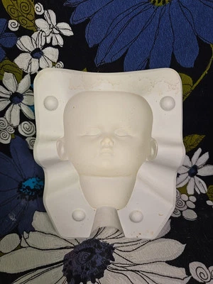 Moldes de cerámica de fundición deslizables para cabeza de muñeca Bryon Mold 117 Foto 1 de 4