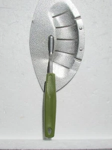 Foley Aluminum Pot Pan Strainer w/ Avocado Green Plastic Handle Vintage - Picture 1 of 2