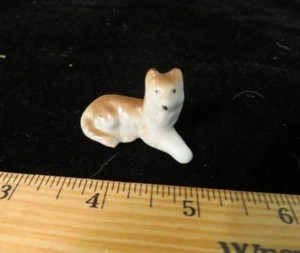 1:12 scale Dollhouse Miniature Porcelain Little Dog! 1-5/8"  Marked Japan #624 - Picture 1 of 1