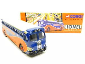 Corgi 54103 GM 4507 Lionel City Coach Company Bus LN - Picture 1 of 9