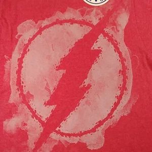 Neu mit Etikett DC Comics Logo Macy's rot Größe M Walnuss & 39. - Bild 1 von 3