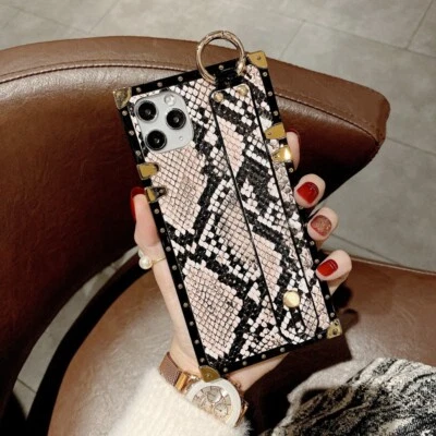 适用于 iPhone 13 12 11 Pro Max XS XR 7 8 豪华蛇纹印花表带 外壳 保护套 — 第 1/4 张图片