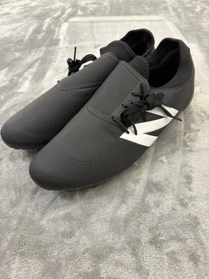 Botines de fútbol New Balance para hombre 11,5 Furon Dispatch FG V7+ negros/blancos Foto 1 de 4