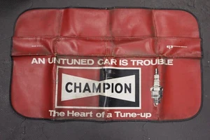 VINTAGE 70's CHAMPION SPARK PLUGS FENDER COVER PROTECTOR - MADE IN USA - Bild 1 von 6