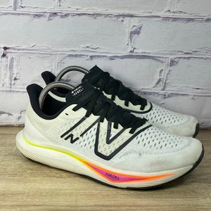 Scarpe da corsa New Balance FuelCell Rebel V3 bianche da uomo 8,5 sneakers sportive - Foto 1 di 8
