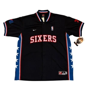 De Colección Nike Philadelphia 76ers Baloncesto Calentamiento Snap Chaqueta Niño Grande 16-18 Negro - Imagen 1 de 10
