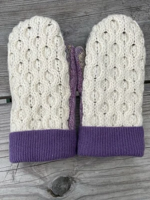Aran Cable Pattern Handmade Wool Sweater Mittens Fleece Lined Cuff Mitts - Image 1 of 3