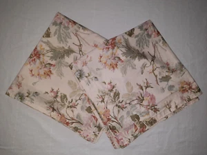 2 Lauren Ralph Lauren ~ Wentworth ~ Cottage Floral ~ Euro Shams ~ Nice Condition - Picture 1 of 17