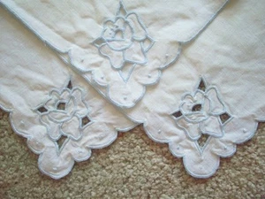 3  fancy blue on white  embroidery with cutwork floral  linen napkins  - Picture 1 of 2