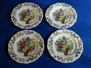 ROYAL ACADEMY BONE CHINA QUEEN ANNE 4 BREAD PLATES 6 3/8" - Picture 1 of 5