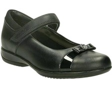 clarks school shoes with toys