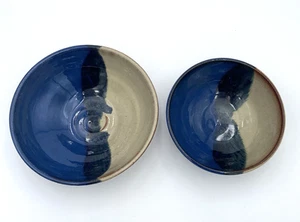 Set (2) Studio Pottery Stoneware Bowls, Med/Large, Blues & Tan, Signed M. Dugan - Picture 1 of 13