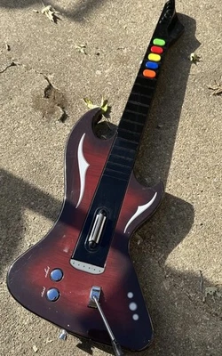 Psyclone Essentials THE KINGMAKER Wireless Guitar For PS2 PSE1981 No Dongle - Image 1 of 4