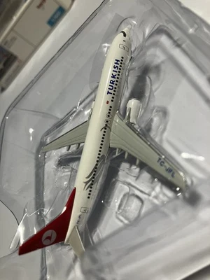 HERPA WINGS - 2 PLANE MODELS - B 747 AIR ATLANTA - B737 TURKISH AIRLINES - Immagine 1 di 4