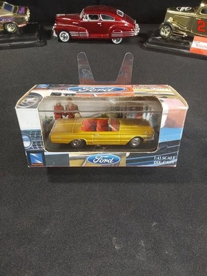 New-Ray Toys 1966 Ford Thunderbird Convertible 1:43 Scale NIB - Image 1 of 4