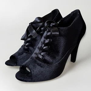 Kelly & Katie Black Velvet Open Toe Laced Heel Ankle Boot Bootie Sz 9.5 Holiday - Picture 1 of 8