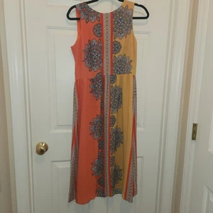 Gabby Skye Women's Orange Yellow Print Sleeveless Maxi Dress No Belt Size 10 - Picture 1 of 7