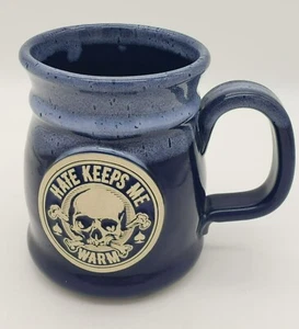 Zero Foxtrott Hate Keeps Me Warm Steinzeug Becher Blue Skull USA Made by Sunset Hill - Bild 1 von 7
