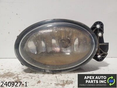 Faro antiniebla izquierdo conductor OEM 2003-2009 MERCEDES E350 3,5 L 1698201656 Foto 1 de 4