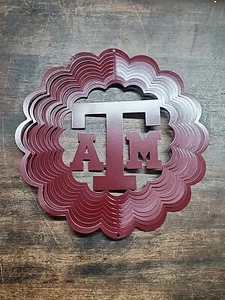 11.5" Texas A&M ATM Hanging Wind Spinner Yard Decor Motion Reflective - Picture 1 of 5