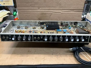 Cabezal amplificador de guitarra Music Man HD-150 vintage años 70 para piezas/reparación - Imagen 1 de 14