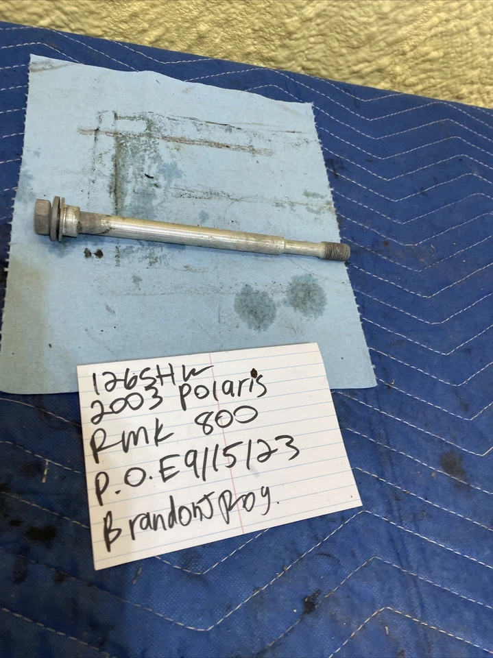 2003 Polaris Rmk 800 主离合器螺栓 126 — 第 1/4 张图片