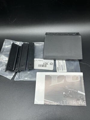 TA@7.48 LUND Angled Sport Track Bracket SportTrak XS Boat Pro-V Guide 1984025 - Imagem 1 de 4